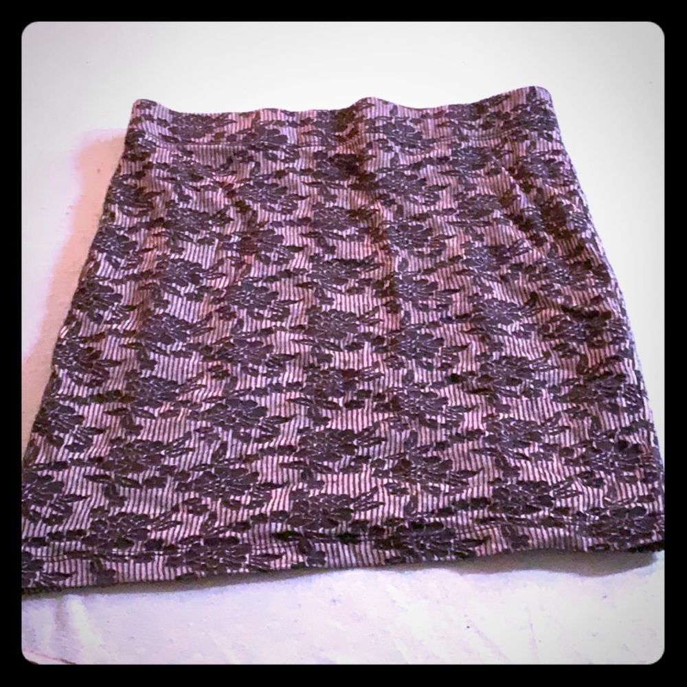 Floral pencil skirt